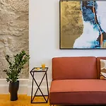Stylish Studio W/ Ac | Central Porto Porto